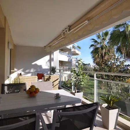 Elegant One-bedroom With Swimming Pool - Stayinantibes - Le Vallon *